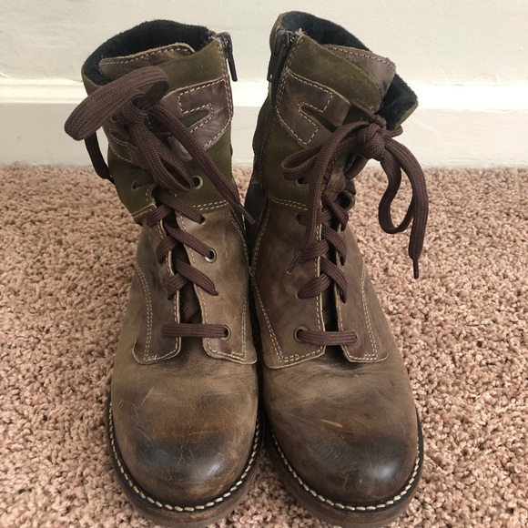 Olive Green Leather Dromedaris Boots - Picture 3 of 5